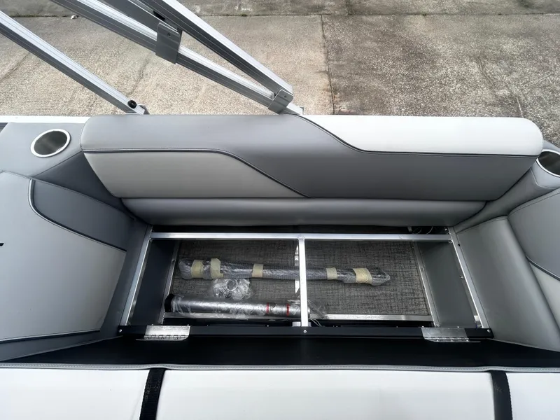 Slide: The Image of Avalon VNT QL21T 2025 - 15