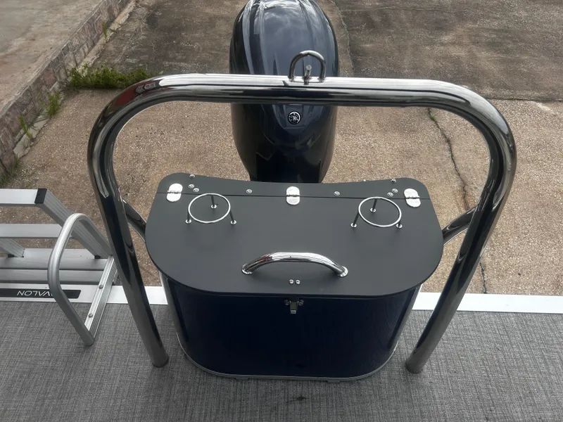 Slide: The Image of Avalon VNT QL21T 2025 - 32