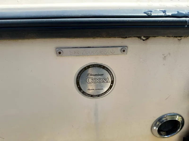 Slide: The Image of 2003 Sea Hunt Escape 186 boat with Coosa Premium label and metal plate. - 16