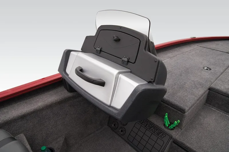 Slide: The Image of Tracker Savage 215 2025 - 55