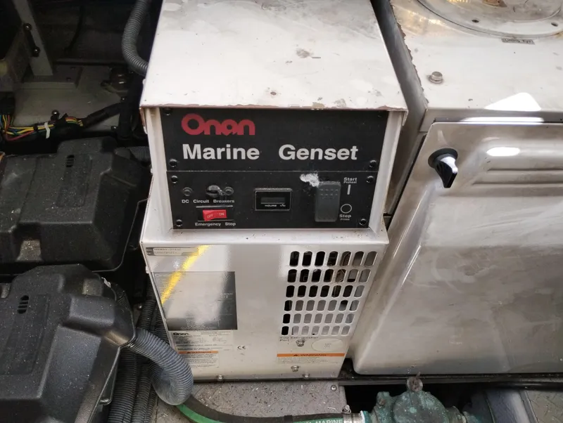 Slide: The Image of Meridian 341 Sedan 2006 - 67