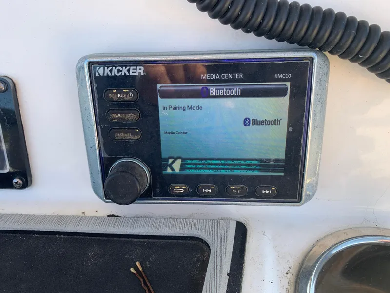 Slide: The Image of Kicker media center in pairing mode on 2018 Sea Fox 248 Commander boat. - 13