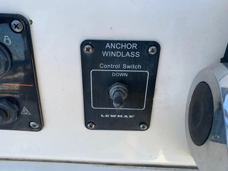 Slide: The Image of Anchor windlass control switch on 2018 Sea Fox 248 Commander boat. - 15