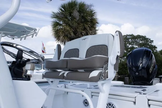 Slide: The Image of Tidewater 2500 Carolina Bay 2025 - 3