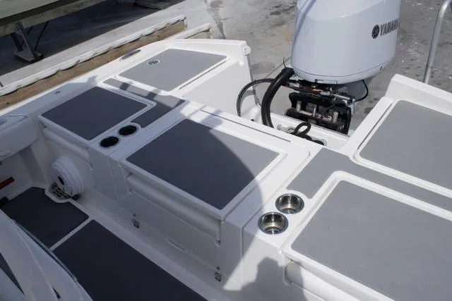 Slide: The Image of Regulator Marine 26XO 2021 - 8