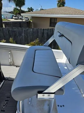 Slide: The Image of Yamaha 195 FSH Sport 2023 - 3