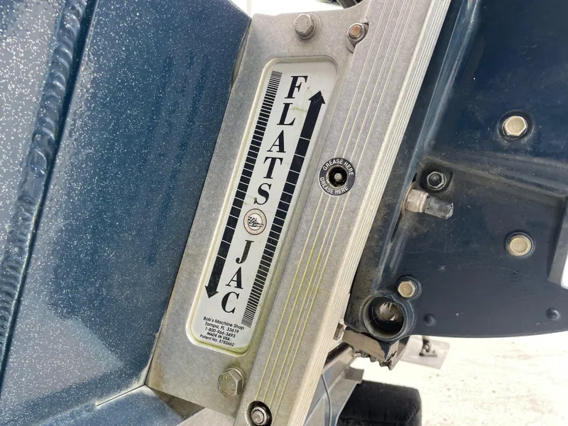 Slide: The Image of Flats Jac boat accessory on Hanko 247, 2009 model, close-up view. - 20