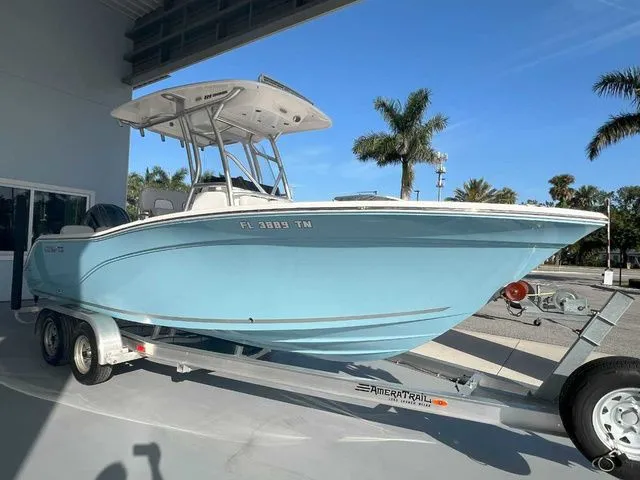 Slide: The Image of Sea Fox Commander 228 2023 - 45