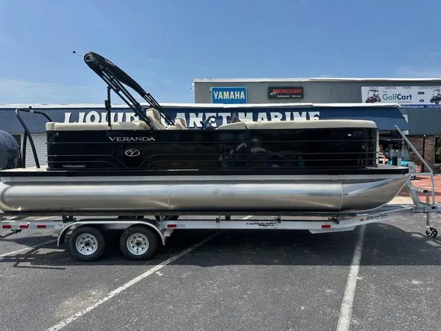 Slide: The Image of Veranda Vista View RC 22RC 2025 - 3