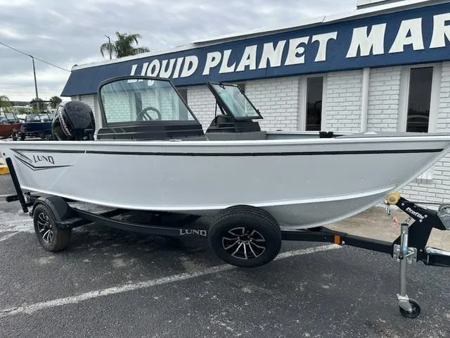 Slide: The Image of Lund 1775 Adventure Sport 2025 - 2