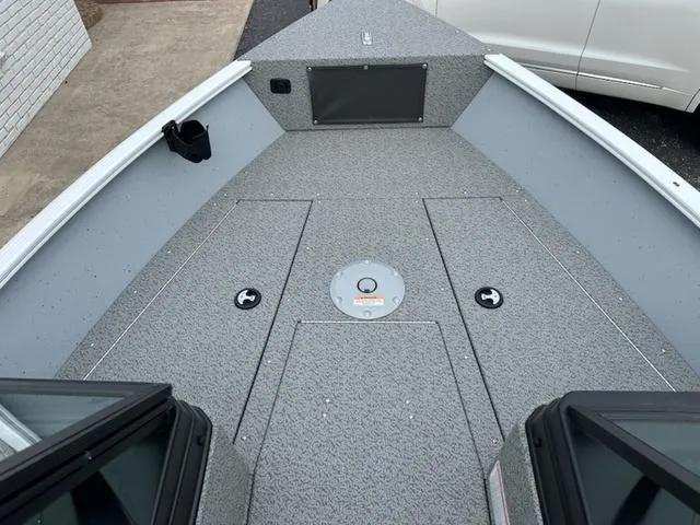 Slide: The Image of Lund 1775 Adventure Sport 2025 - 6