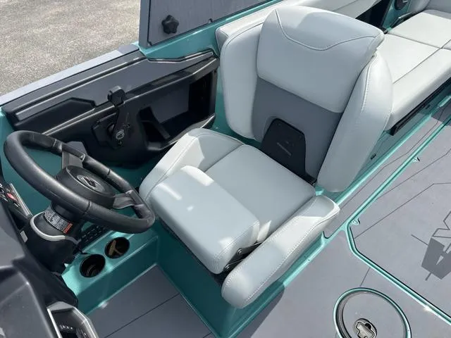 Slide: The Image of Axis Wake Research T Series T235 2025 - 16