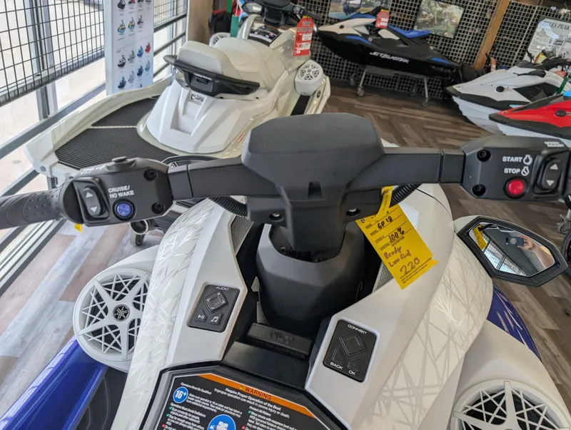 Slide: The Image of Yamaha GP SVHO with Audio 2025 - 6