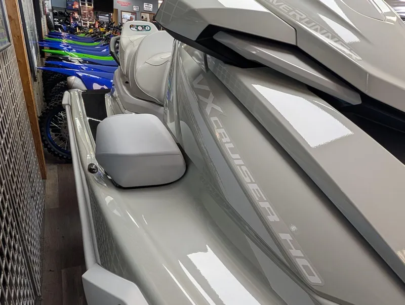 Slide: The Image of Yamaha VX Cruiser HO with Audio 2025 - 13