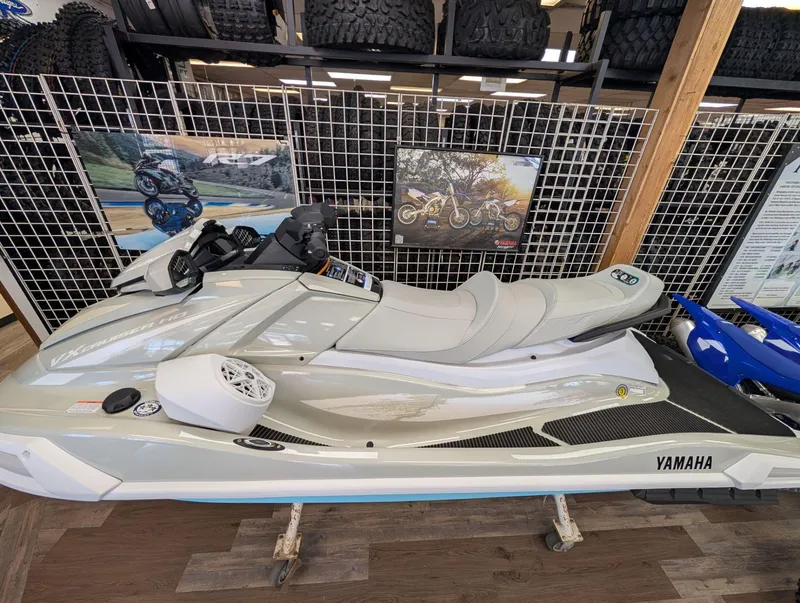 Slide: The Image of Yamaha VX Cruiser HO with Audio 2025 - 15