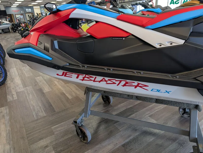 Slide: The Image of Yamaha Jetblaster DLX 3-Up 2025 - 3