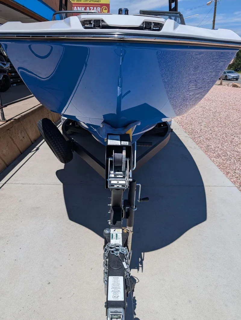 Slide: The Image of Yamaha 255XD 2025 - 16