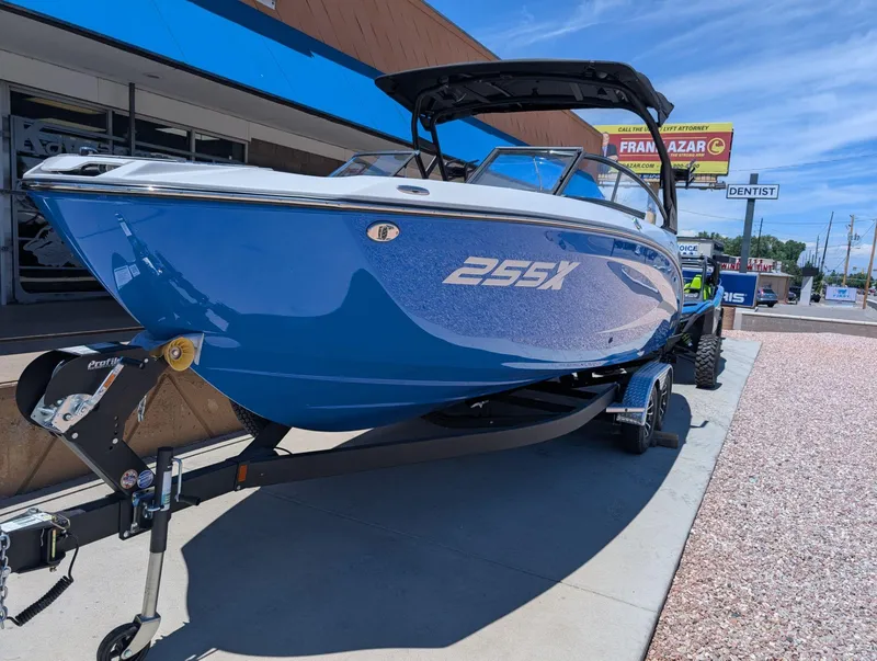 Slide: The Image of Yamaha 255XD 2025 - 4