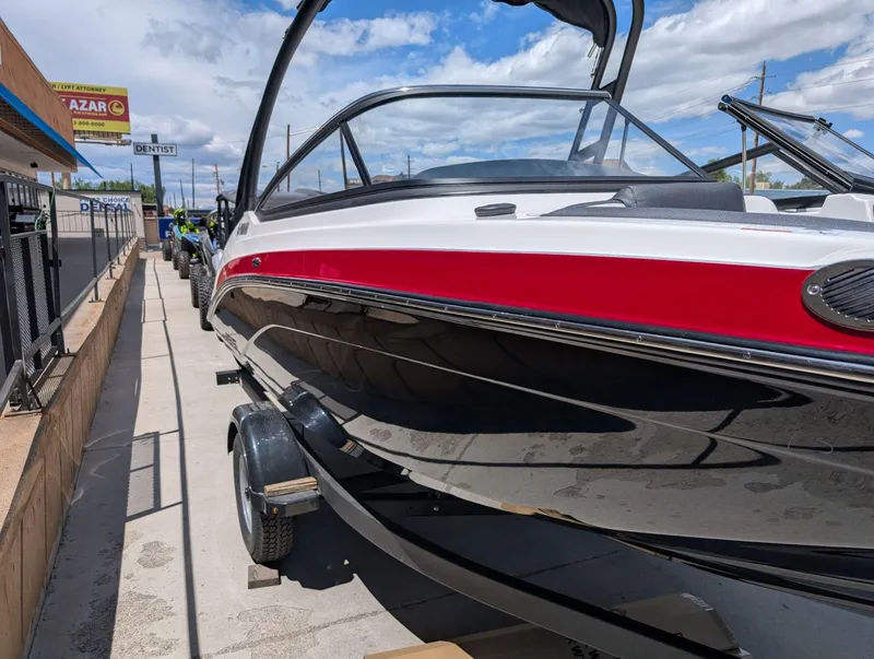 Slide: The Image of Yamaha AR195 2025 - 20