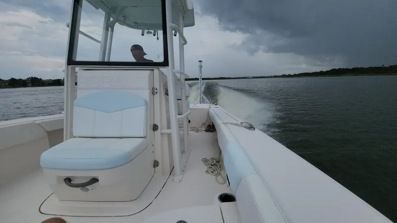 Slide: The Image of Robalo 246 Cayman 2020 - 64