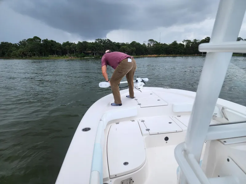 Slide: The Image of Robalo 246 Cayman 2020 - 79