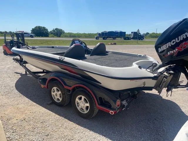 Slide: The Image of Ranger 208 VX 2009 - 10