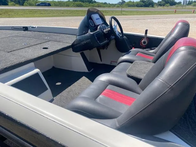 Slide: The Image of Ranger 208 VX 2009 - 11