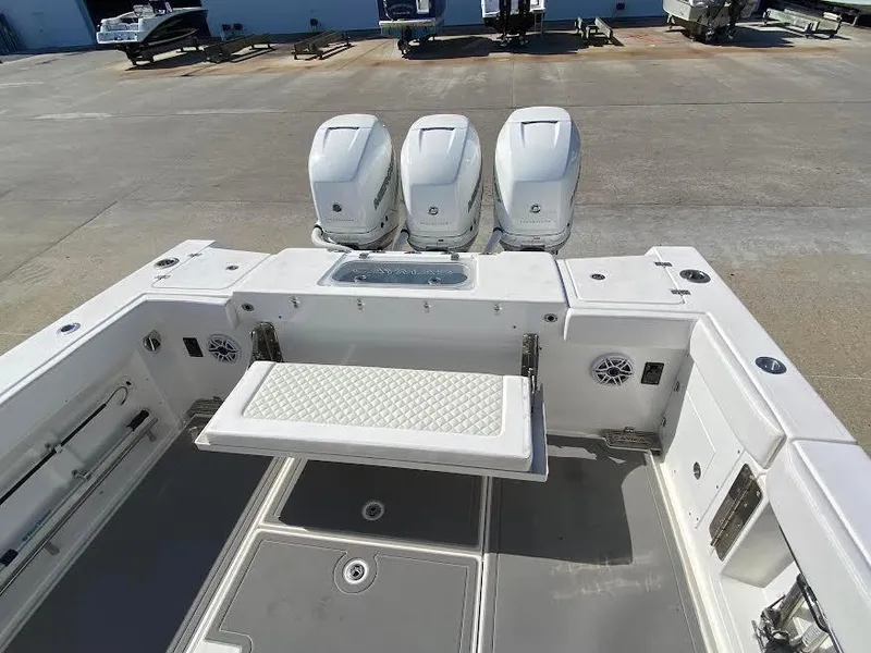 Slide: The Image of Caymas 341 CC 2021 - 26