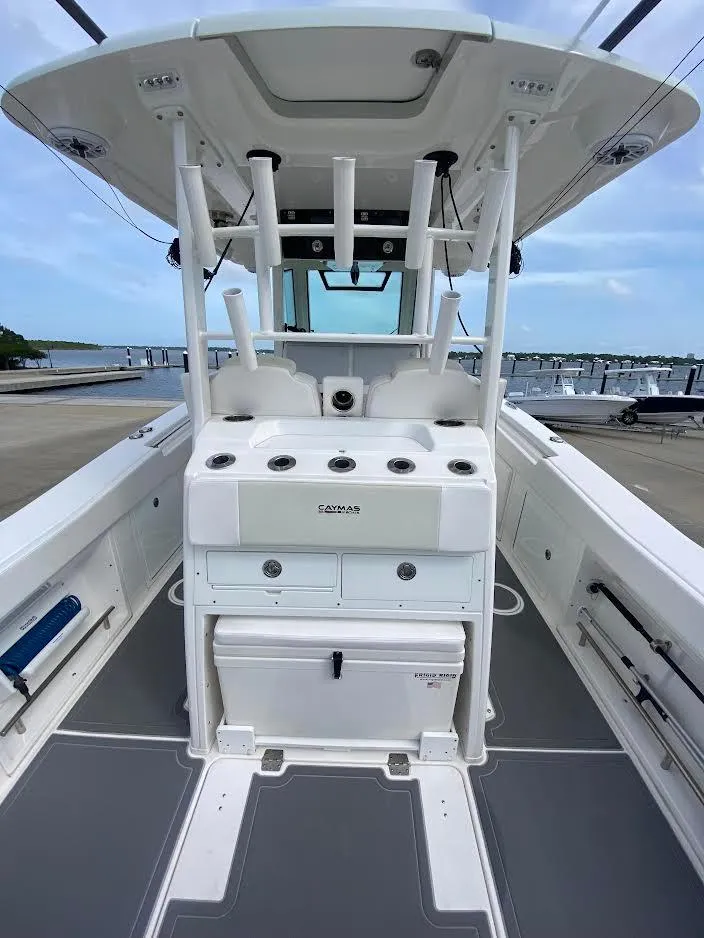 Slide: The Image of Caymas 341 CC 2021 - 31