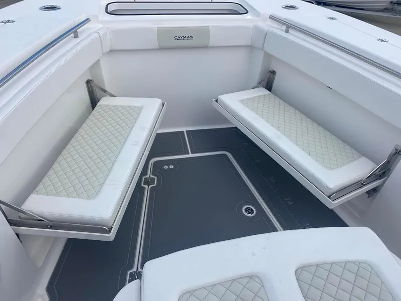 Slide: The Image of Caymas 341 CC 2021 - 38