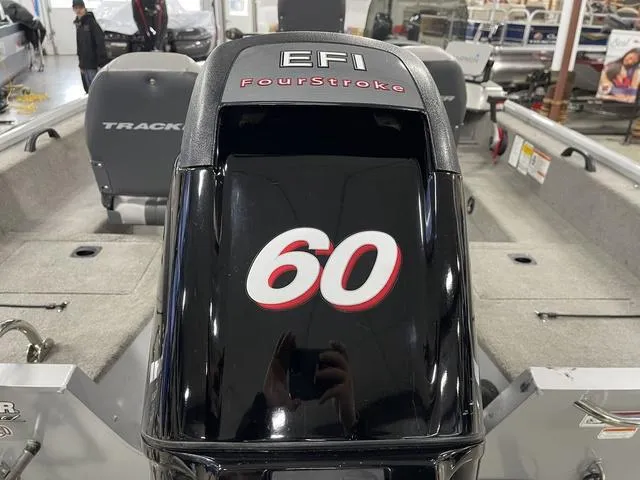 Slide: The Image of 2010 Tracker Pro-Guide V-16 SC boat with EFI FourStroke 60 engine. - 6