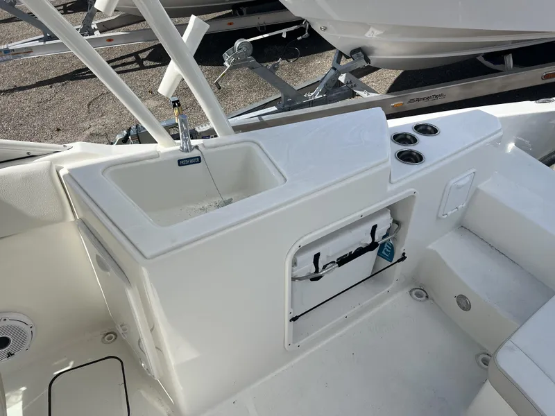 Slide: The Image of World Cat 230 SD 2025 - 11