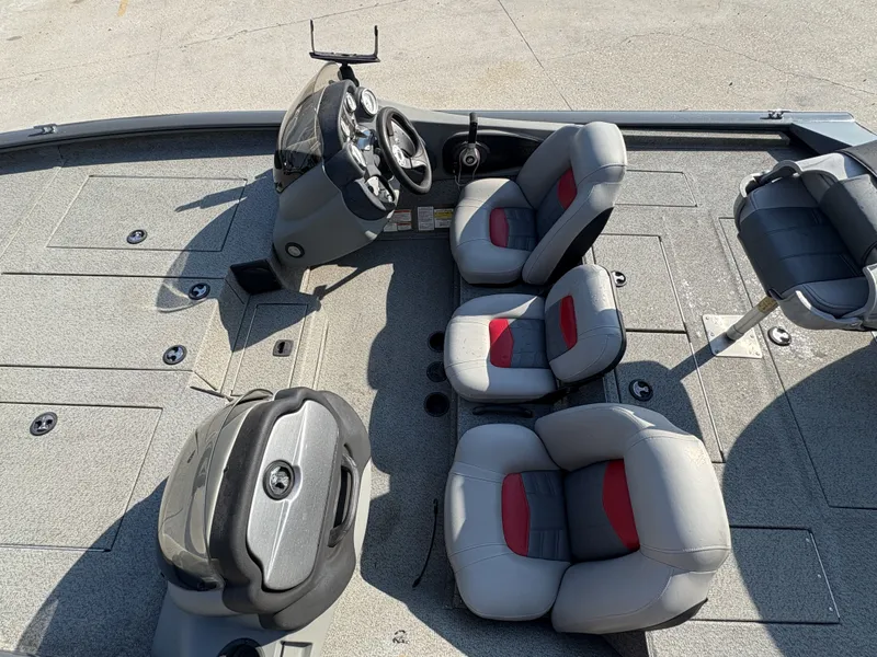 Slide: The Image of Tracker 195 TXW 2017 - 13