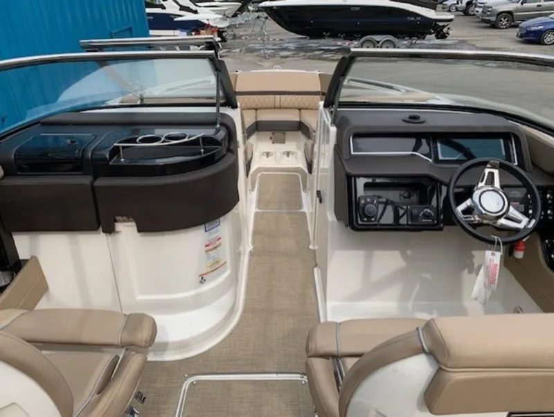 Slide: The Image of Sea Ray SLX 280 2017 - 11