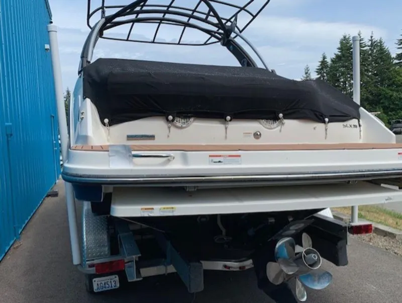 Slide: The Image of Sea Ray SLX 280 2017 - 5