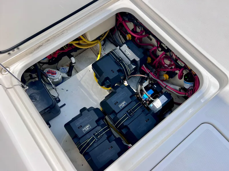 Slide: The Image of World Cat 400 CC-X 2022 - 88