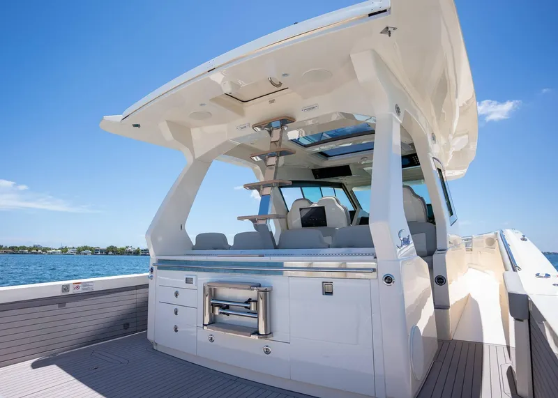 Slide: The Image of Scout 530 LXF 2026 - 13