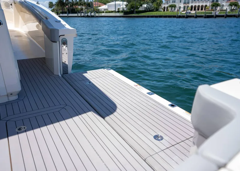 Slide: The Image of Scout 530 LXF 2026 - 18