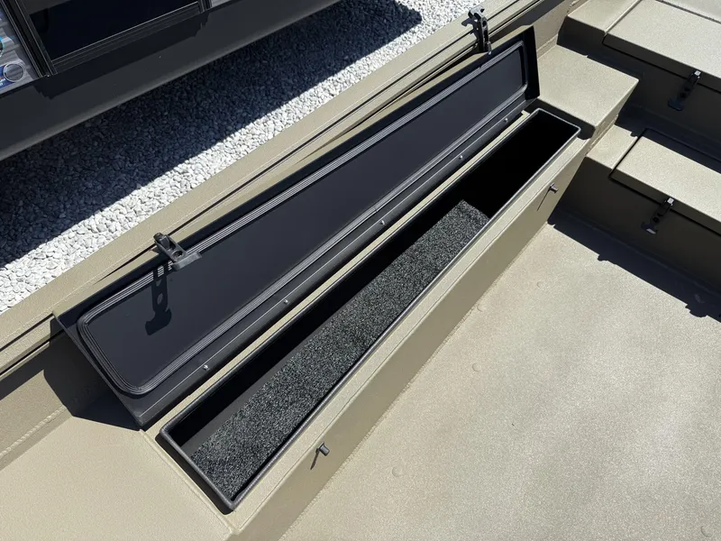 Slide: The Image of Thor Lake Hammer 1754 TIMBER HAMMER 2025 - 4