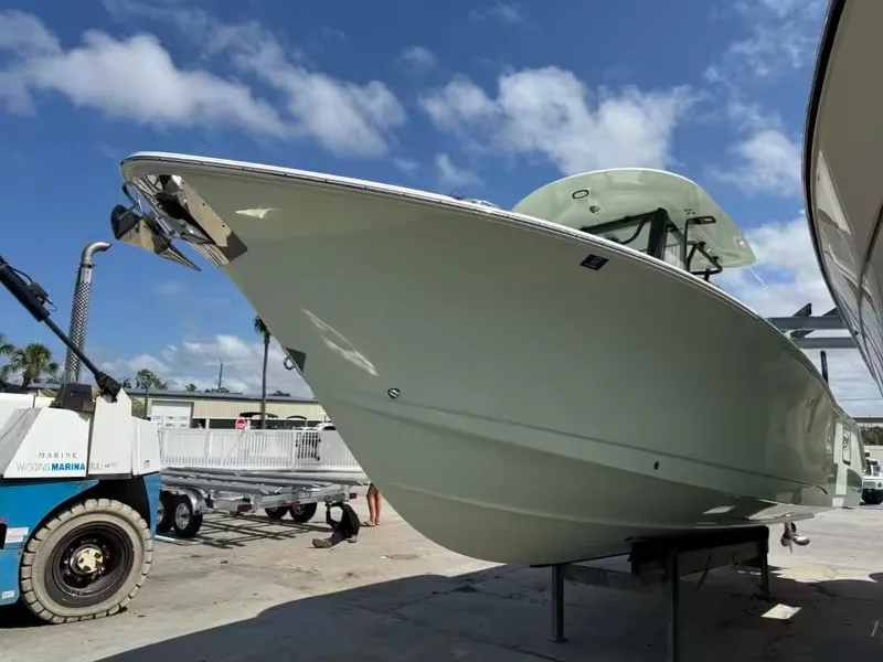 Slide: The Image of Sea Hunt Ultra 275 SE 2023 - 3