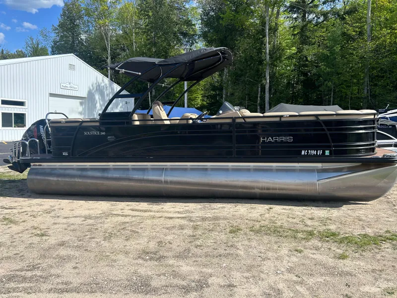 Slide: The Image of Brunswick Boat Group SOLSTICE 240 2019 - 1