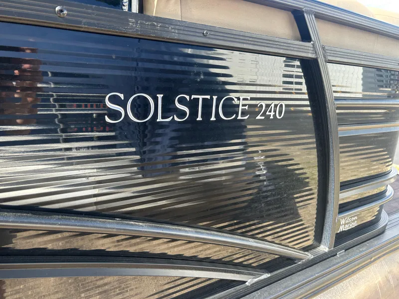 Slide: The Image of Brunswick Boat Group SOLSTICE 240 2019 - 19