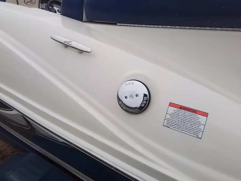 Slide: The Image of Sea Ray 185 Sport 2010 - 12