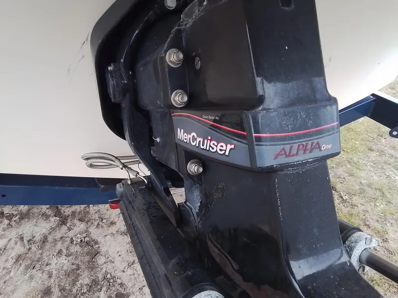 Slide: The Image of Sea Ray 185 Sport 2010 - 31