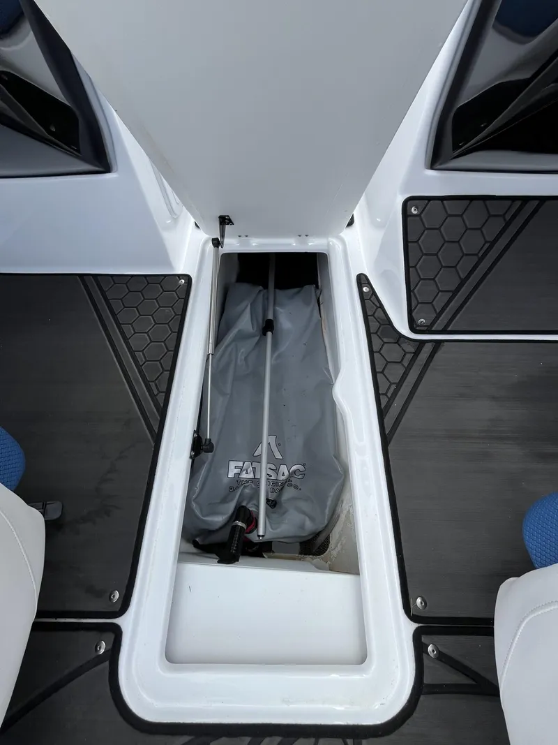 Slide: The Image of Scarab Jet 2023 - 13