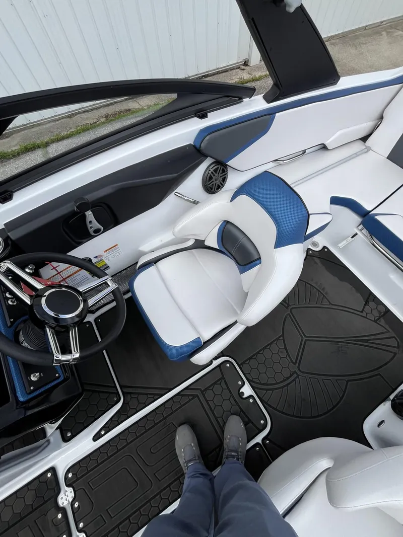 Slide: The Image of Scarab Jet 2023 - 16