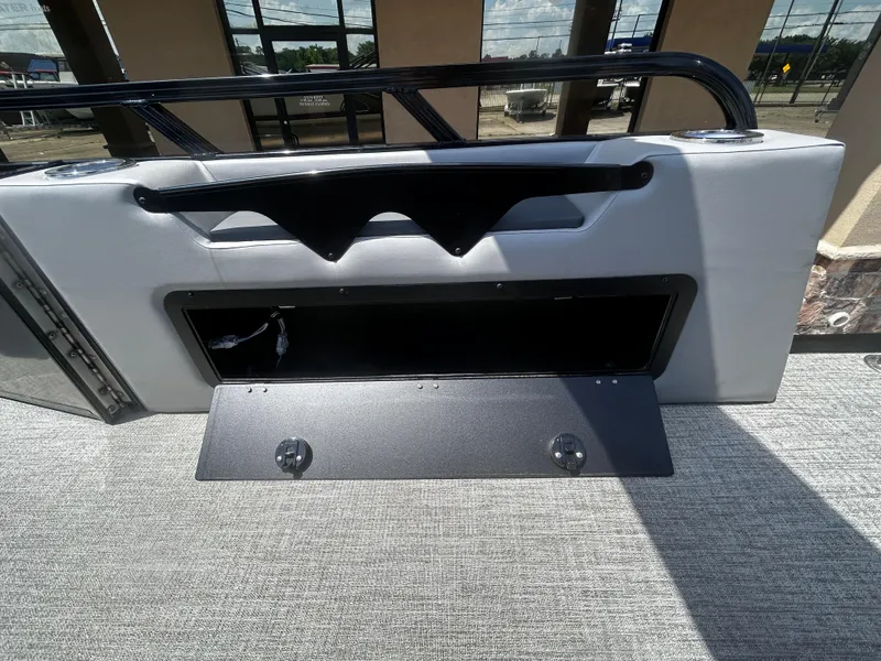 Slide: The Image of Avalon LSZ VRB23T DX 2025 - 32