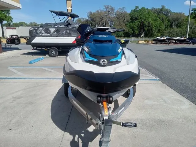 Slide: The Image of Sea-Doo FISH PRO 2025 - 5