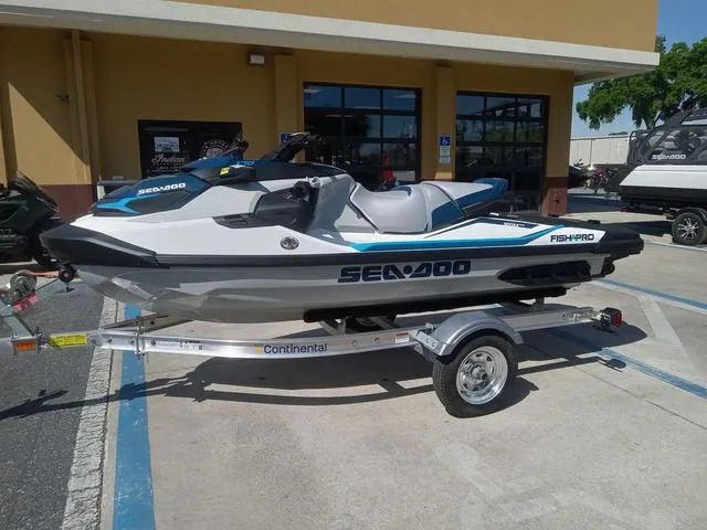 Slide: The Image of Sea-Doo FISH PRO 2025 - 8