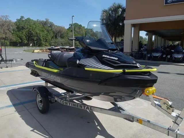 Slide: The Image of Sea-Doo Explorer Pro 2025 - 3